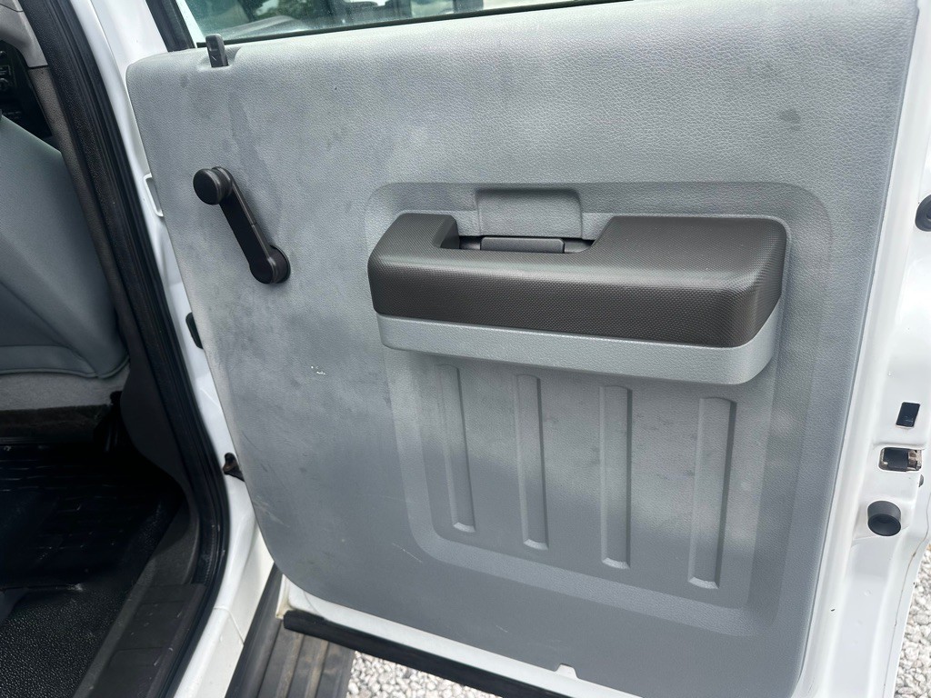 2012 Ford F-350 Image 29