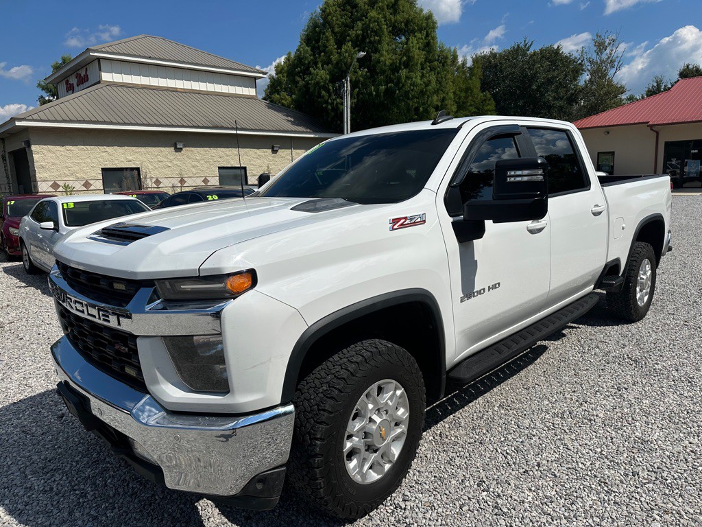 2021 Chevrolet Silverado 1500 Image 2