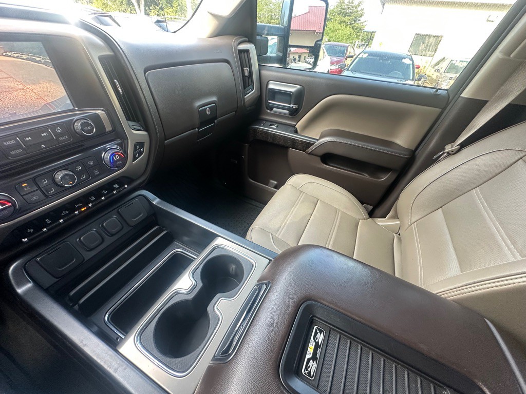 2016 GMC Sierra Image 21