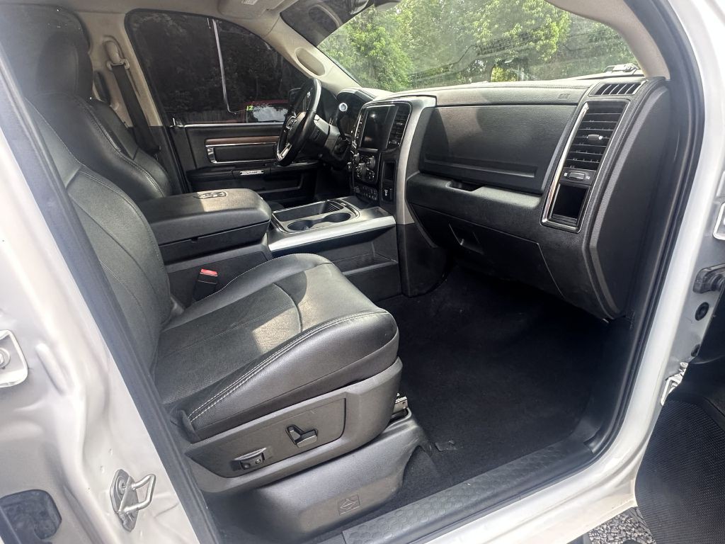 2018 RAM 2500 Image 16