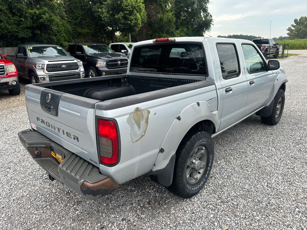 2003 Nissan Frontier Image 8