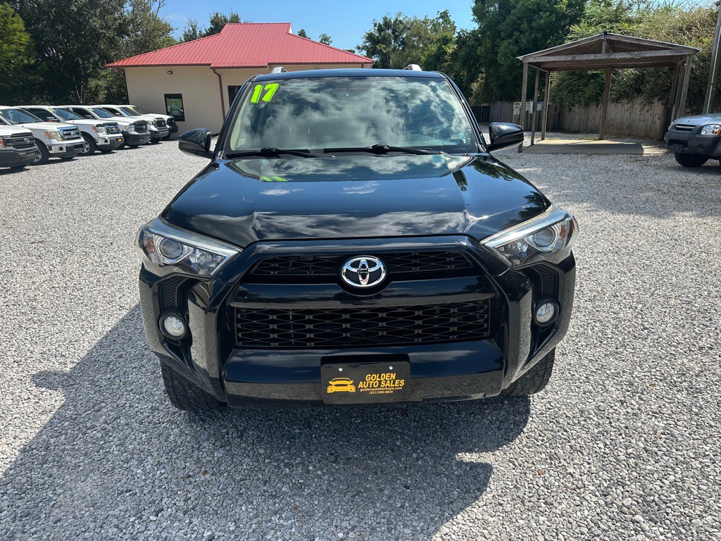 2017 Toyota 4Runner Image 3