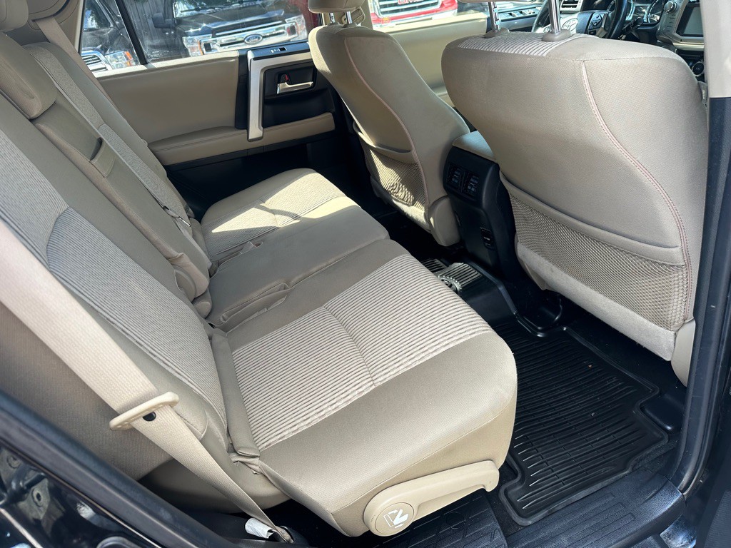2017 Toyota 4Runner Image 13