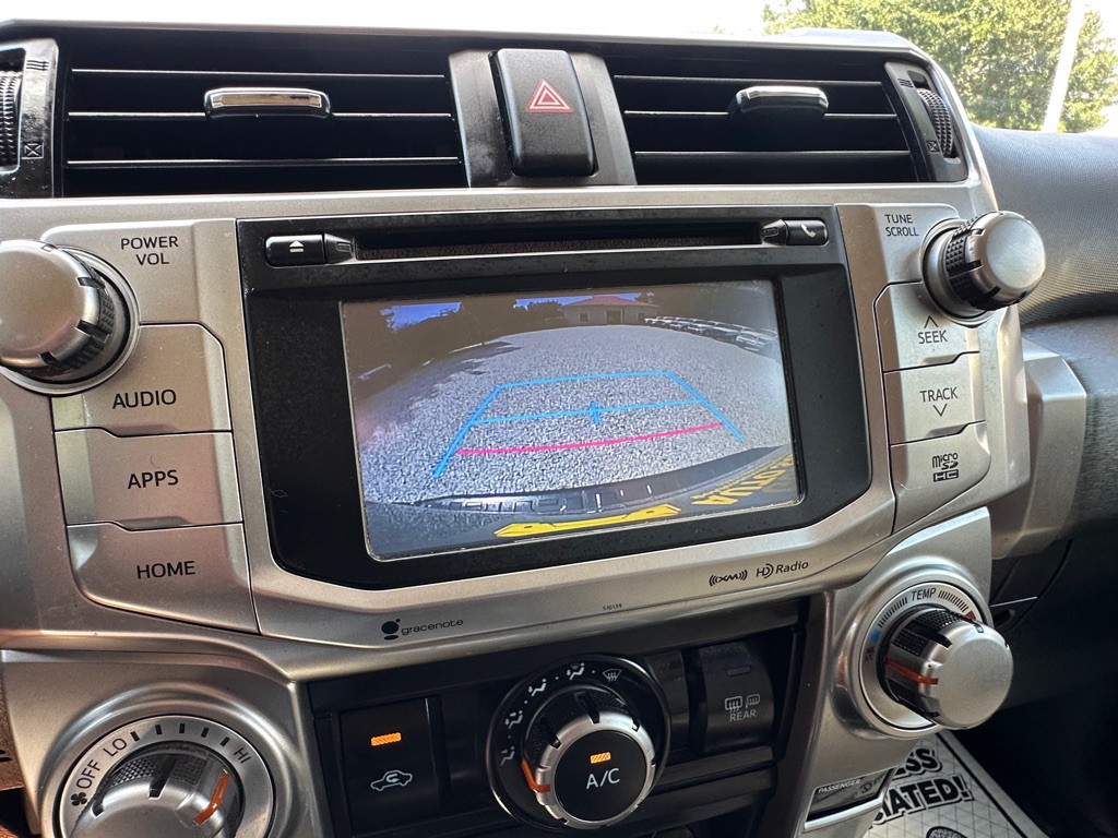 2017 Toyota 4Runner Image 21