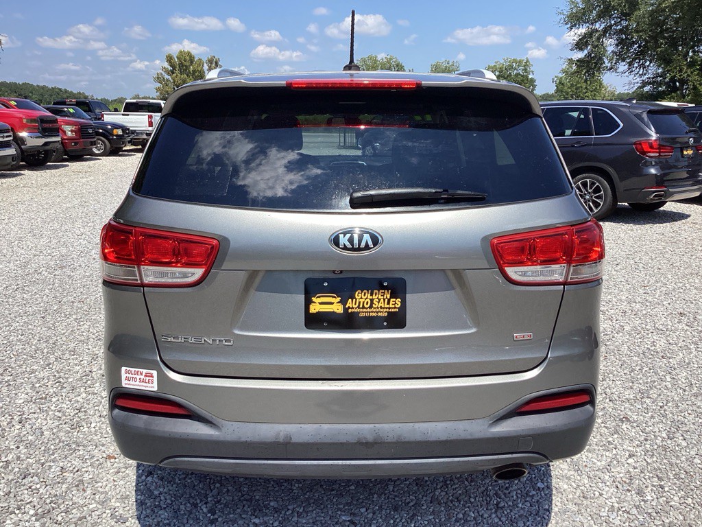2017 Kia Sorento Image 4