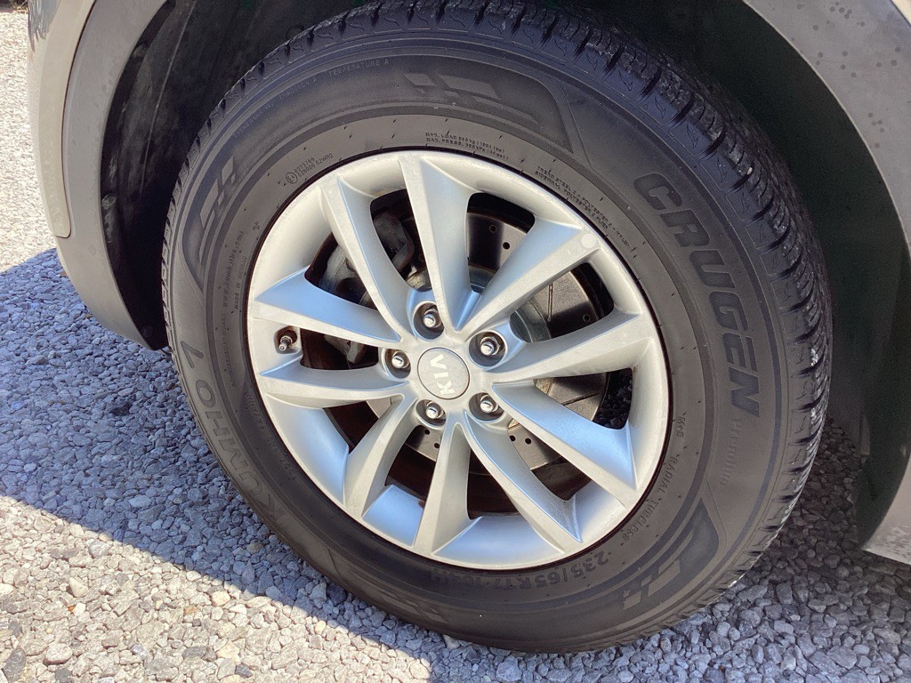2017 Kia Sorento Image 14