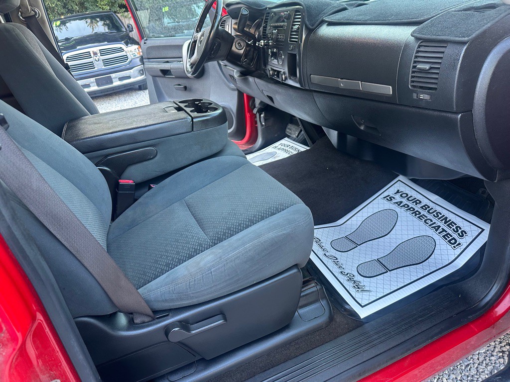 2008 Chevrolet Silverado 1500 Image 13