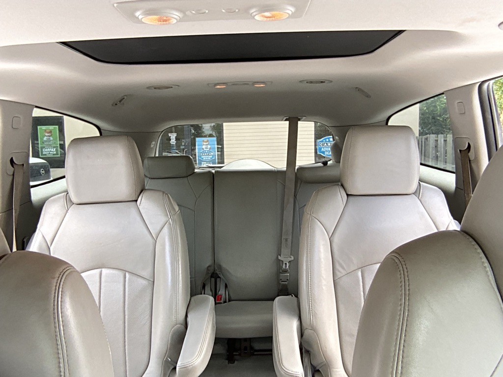 2012 Buick Enclave Image 18