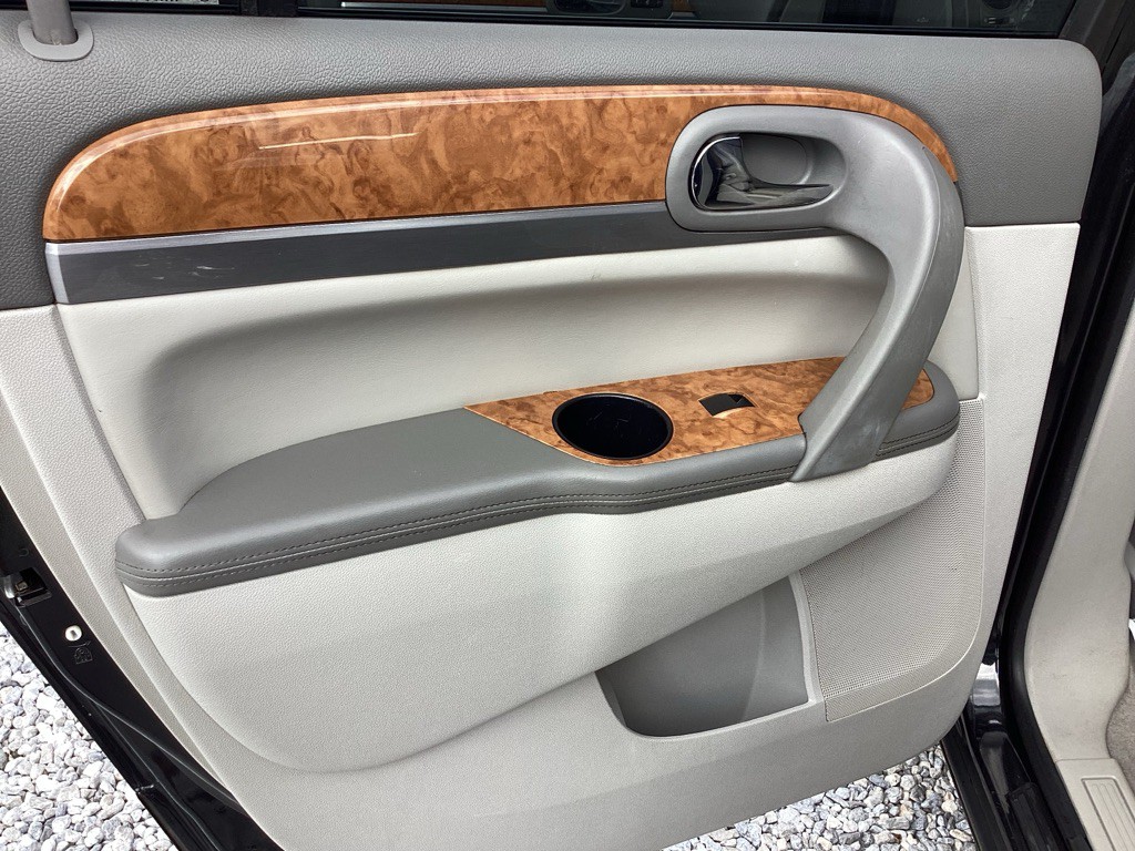 2012 Buick Enclave Image 24