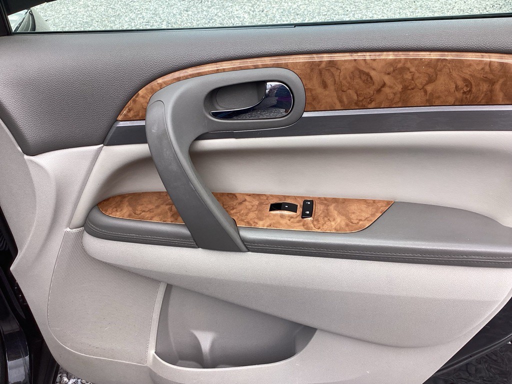 2012 Buick Enclave Image 25