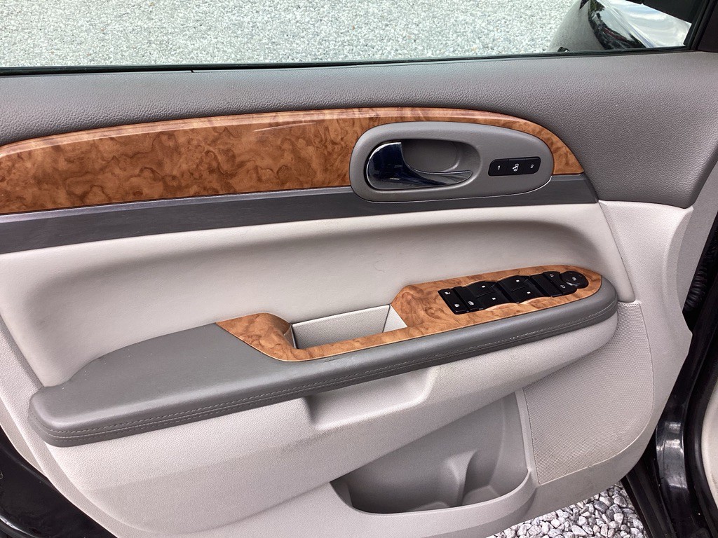 2012 Buick Enclave Image 27