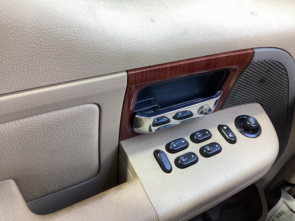 2005 Ford F-150 Image 15