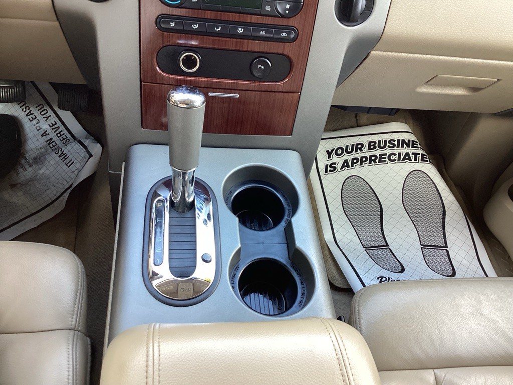 2005 Ford F-150 Image 16