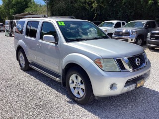 Image for 2012 Nissan Pathfinder SV ID: 6886352