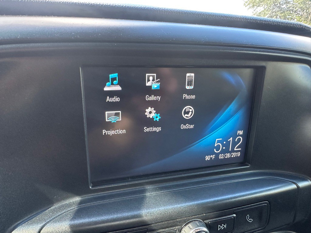 2018 Chevrolet Silverado 1500 Image 19