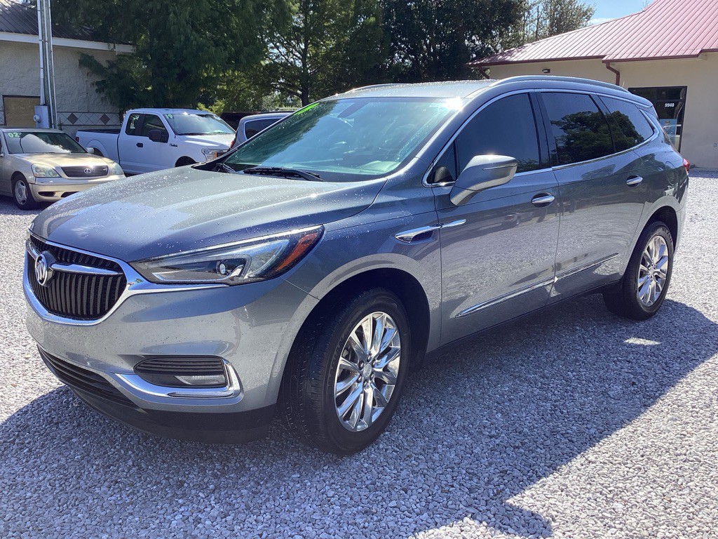 2019 Buick Enclave Image 2