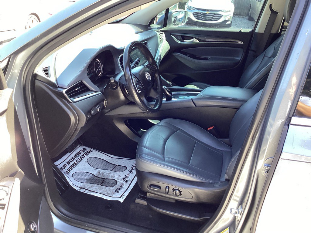 2019 Buick Enclave Image 10