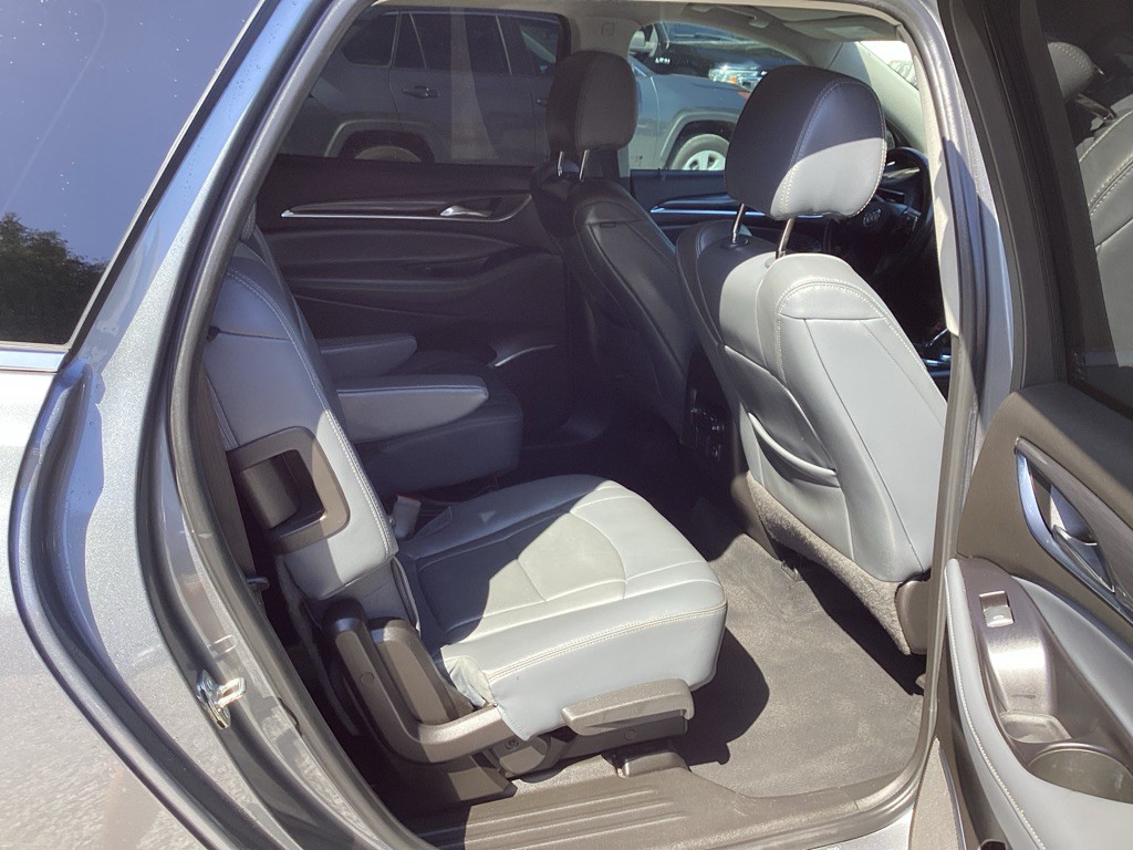 2019 Buick Enclave Image 12