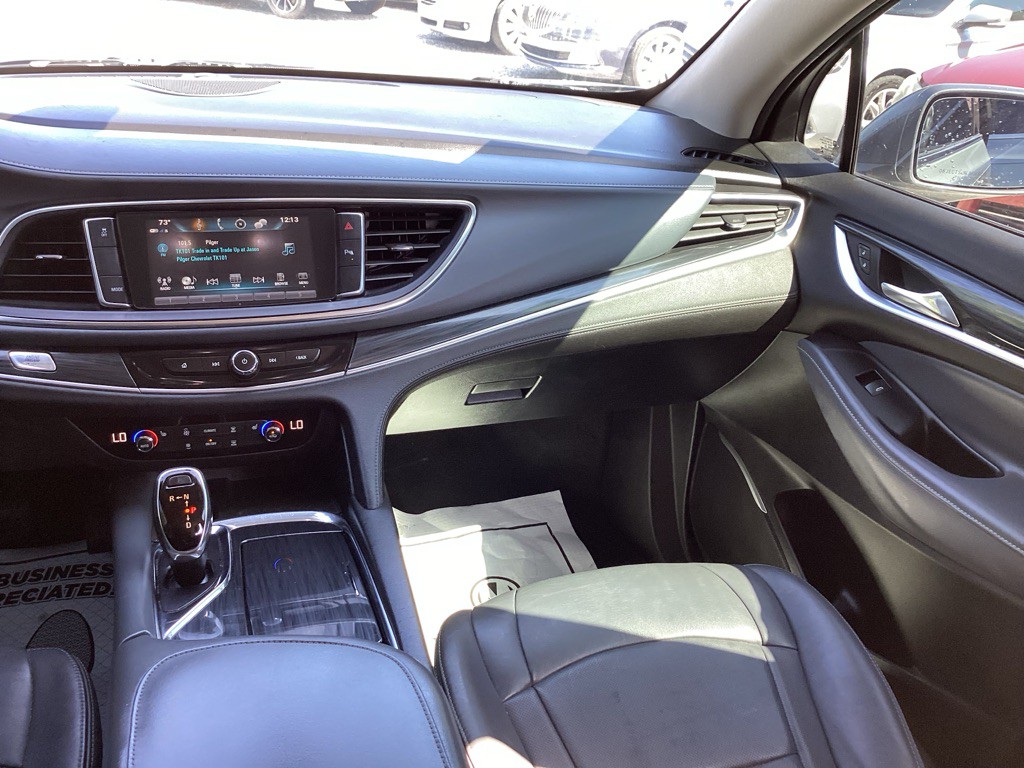 2019 Buick Enclave Image 17