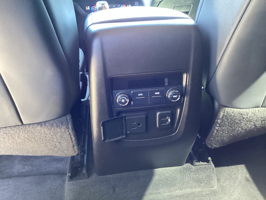 2019 Buick Enclave Image 21