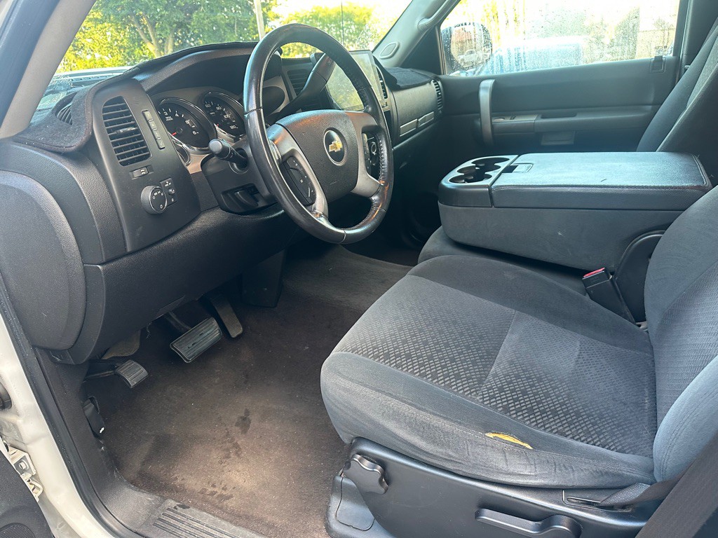 2008 Chevrolet Silverado 1500 Image 10