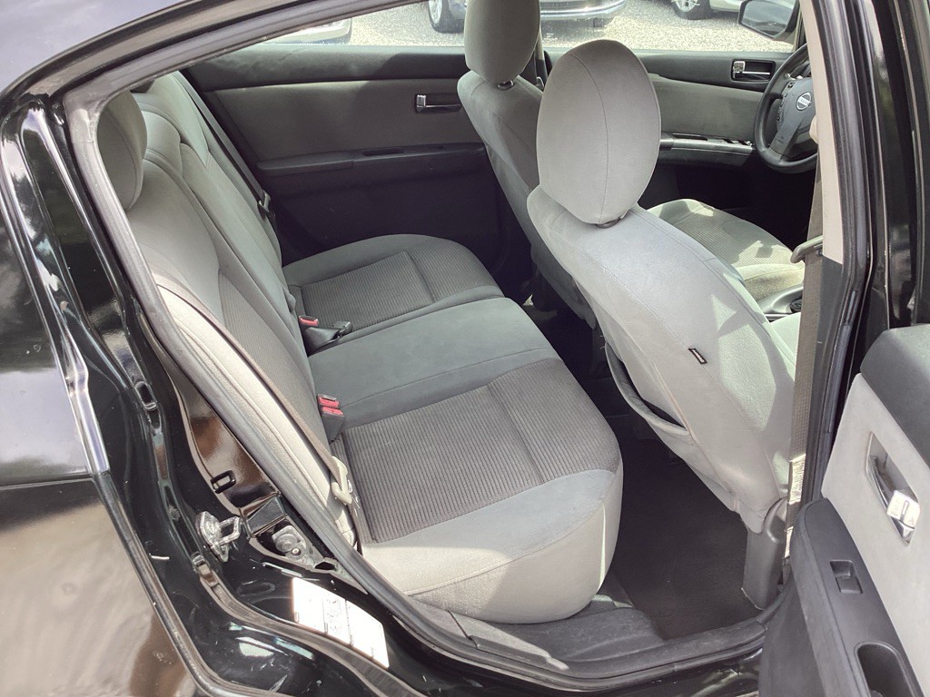 2011 Nissan Sentra Image 11