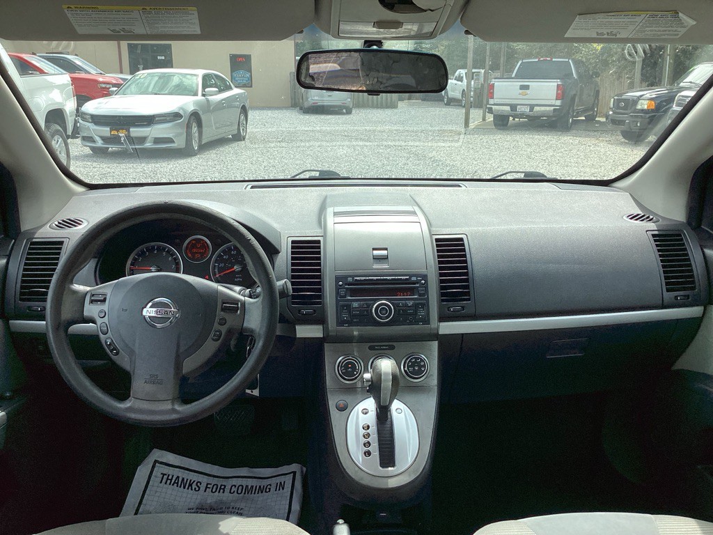 2011 Nissan Sentra Image 16