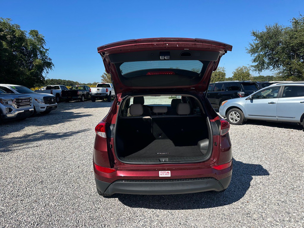 2017 Hyundai Tucson Image 8