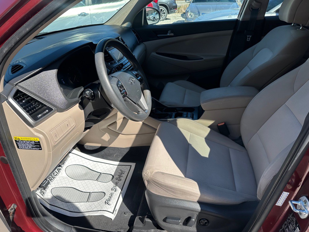 2017 Hyundai Tucson Image 9