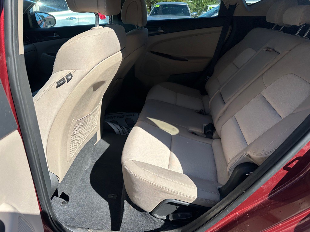 2017 Hyundai Tucson Image 10