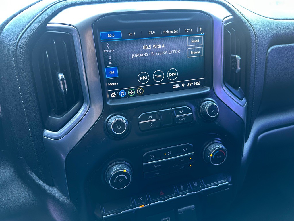 2020 Chevrolet Silverado 1500 Image 18