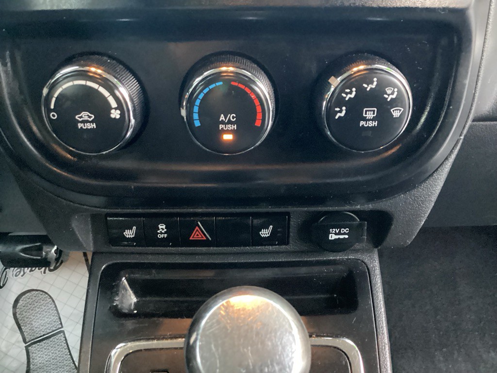 2014 Jeep Patriot Image 17