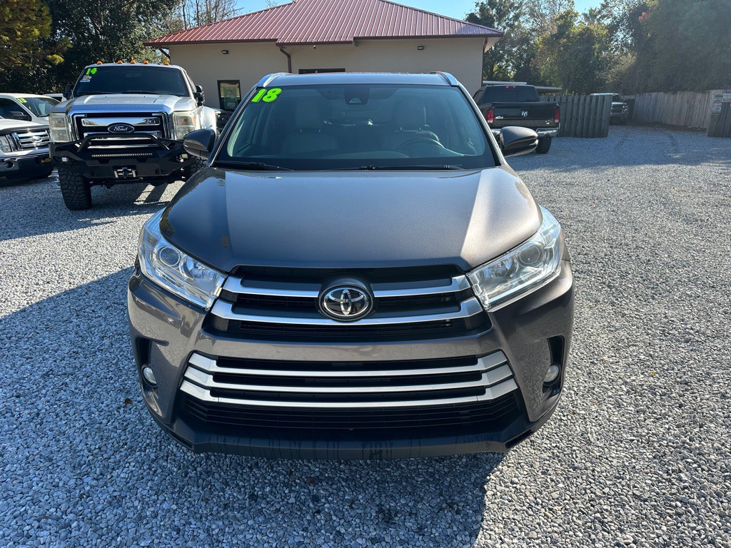 2018 Toyota Highlander Image 3