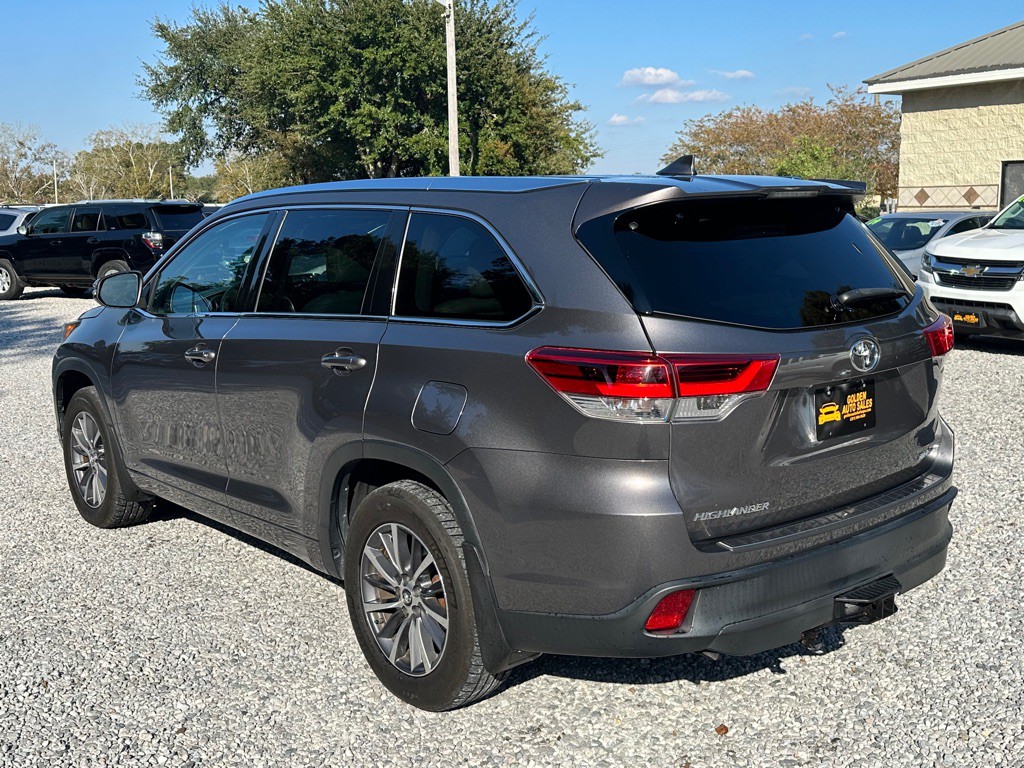 2018 Toyota Highlander Image 6