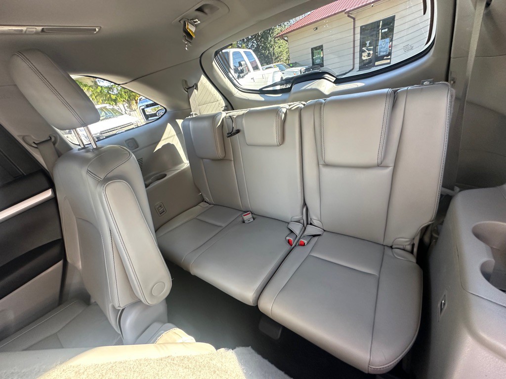 2018 Toyota Highlander Image 12