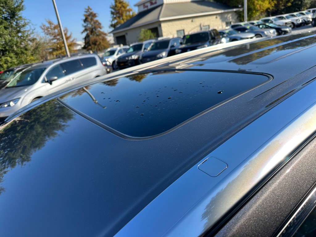 2018 Toyota Highlander Image 24