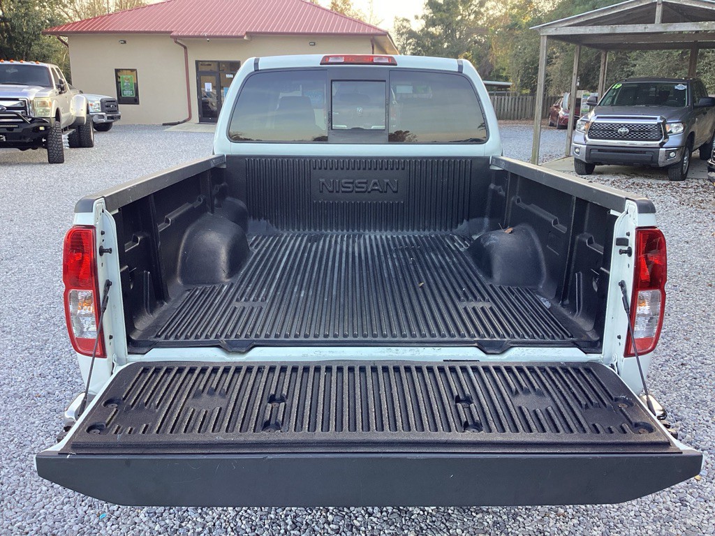 2019 Nissan Frontier Image 23