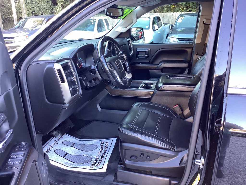 2018 GMC Sierra Image 8