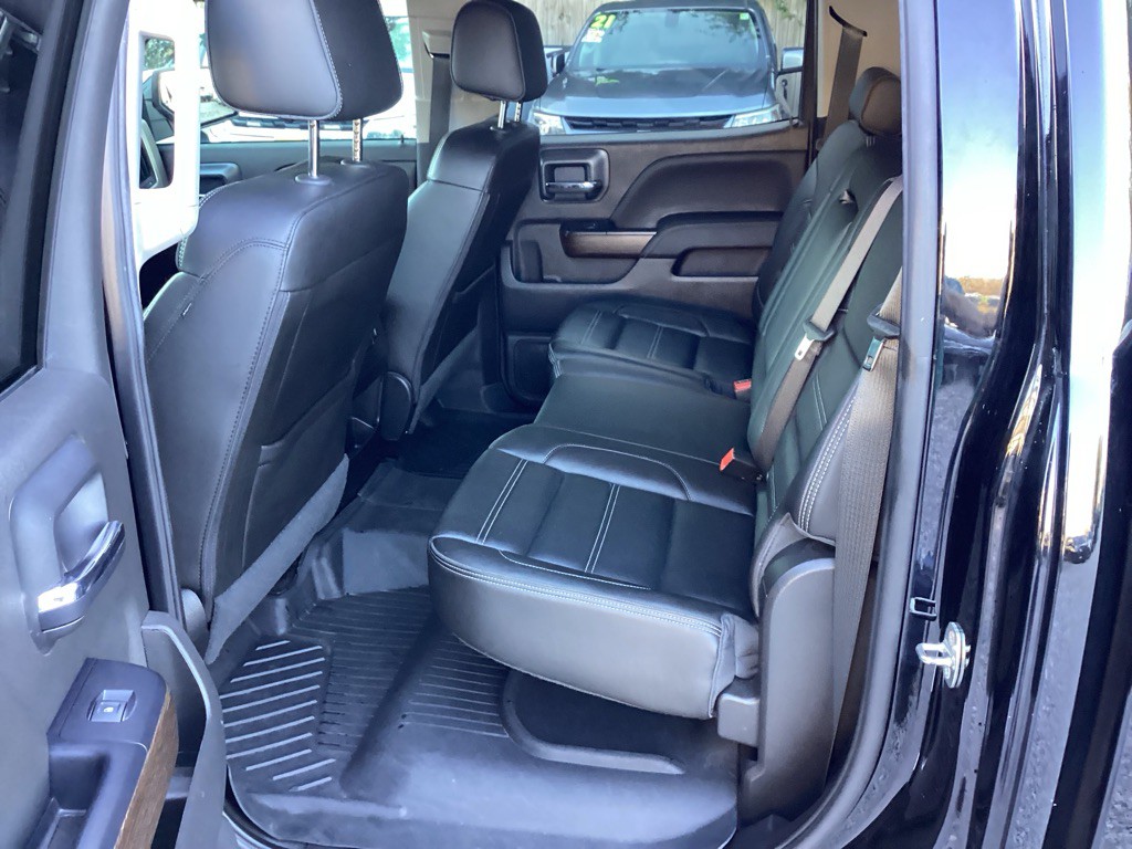 2018 GMC Sierra Image 9