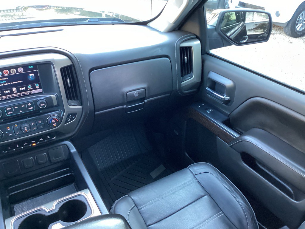 2018 GMC Sierra Image 14