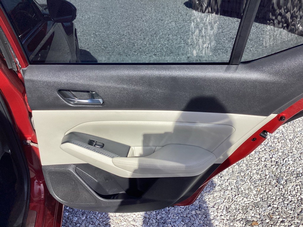 2019 Nissan Altima Image 21