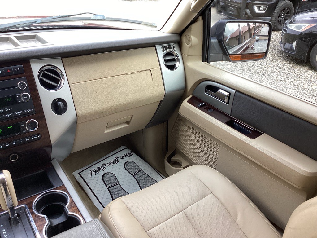 2012 Ford Expedition Image 20