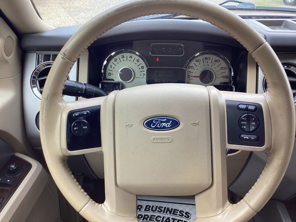 2012 Ford Expedition Image 22