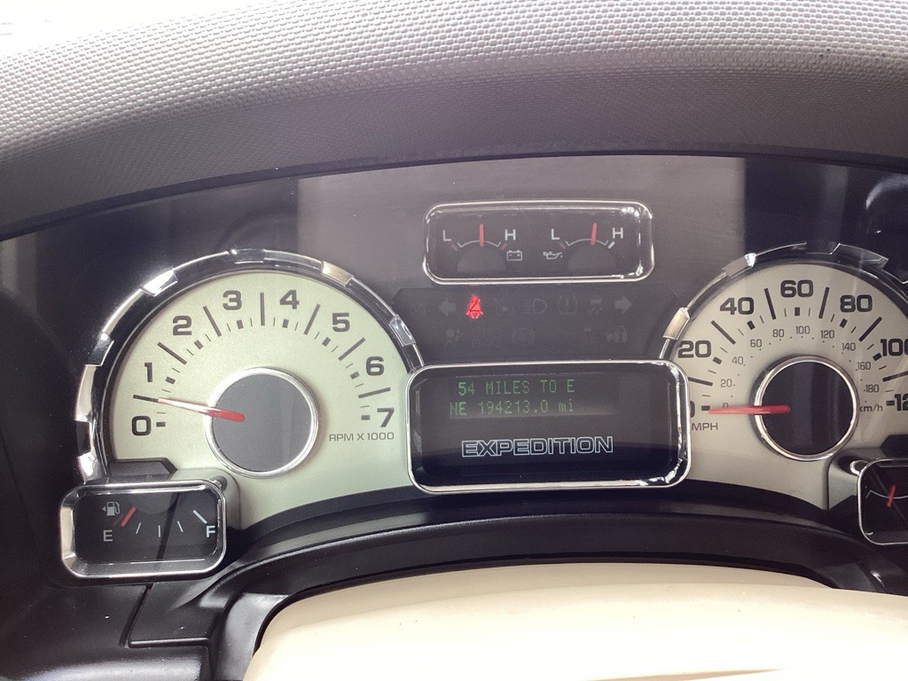 2012 Ford Expedition Image 23