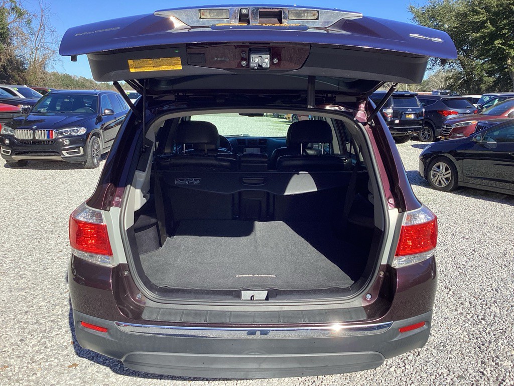 2012 Toyota Highlander Image 13