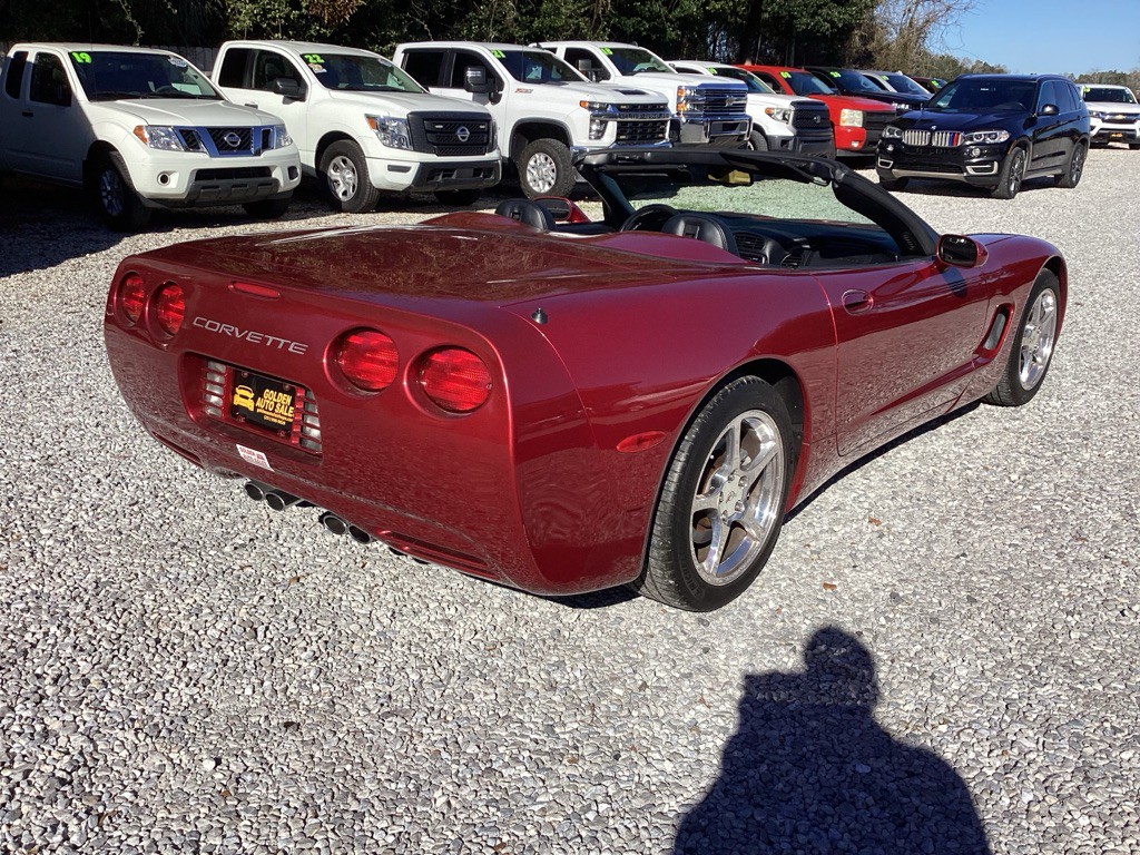 2004 Chevrolet Corvette Image 7