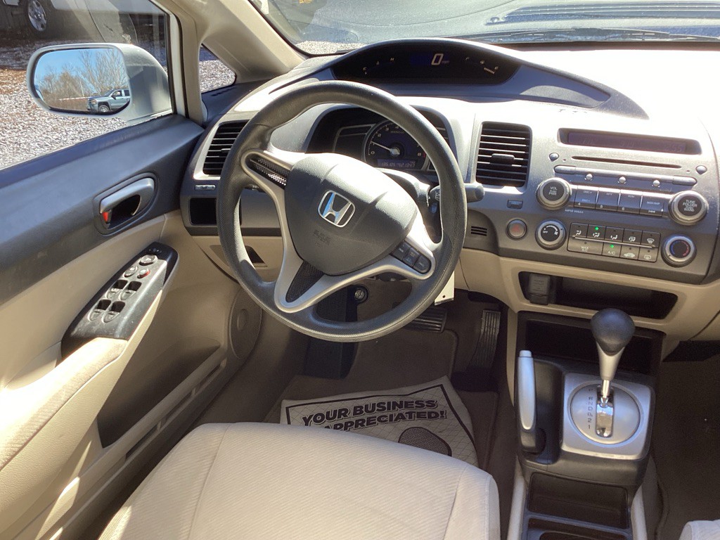 2011 Honda Civic Image 15