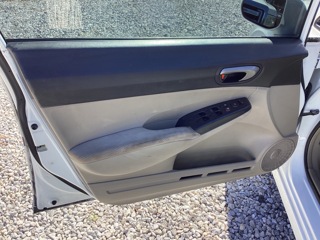 2011 Honda Civic Image 20