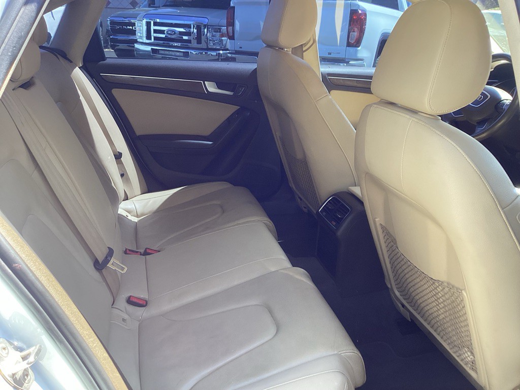 2015 Audi A4 Image 12