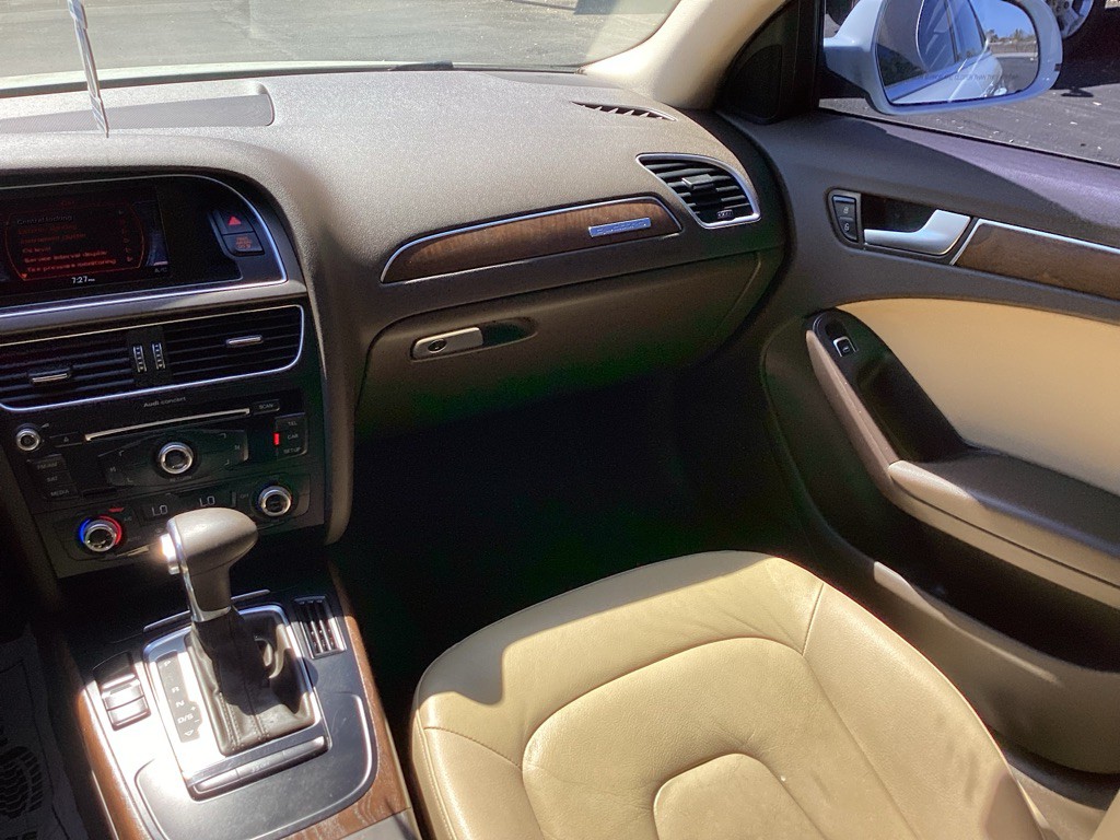 2015 Audi A4 Image 15